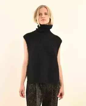 Женский свитер без рукавов с вырезами Molly Bracken, черный
