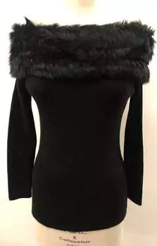 Женский свитер Niall черного цвета LOVE TOKEN