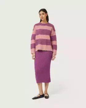 Женский свитер пушистой вязки с полосатым принтом Compaa Fantstica, мультиколор