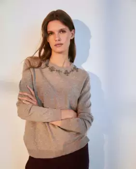 Женский свитер с круглым вырезом и аппликациями Woman El Corte Ingls, бежевый