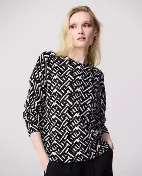 Женский свитер с круглым вырезом и геометрическим принтом Escorpion, белый