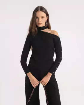 Женский свитер с рукавами с открытыми плечами и деталями на крючках сбоку Noon, черный