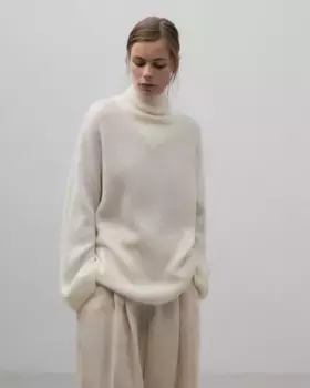 Женский свитер с воротником-воронкой и перекрестным воротником Adolfo Dominguez, цвет Crudo