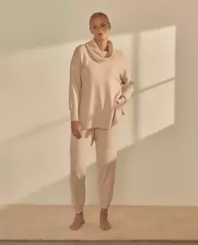 Женский свитер с высоким воротником Couchel, бежевый