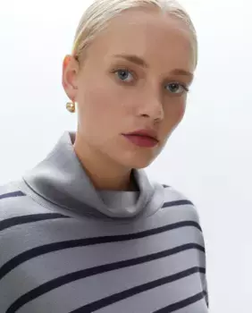 Женский свитер с высоким воротником и длинными рукавами Couchel, черный