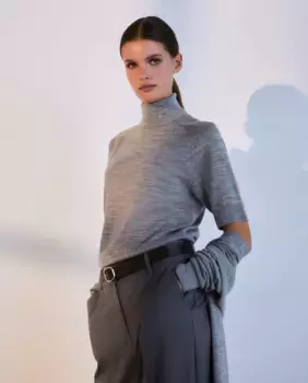 Женский свитер с высоким воротником и короткими рукавами Woman El Corte Ingls, цвет 820 Gris Medio