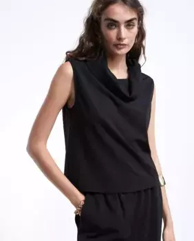 Женский топ без рукавов с воротником-хомутом Lola Casademunt, черный