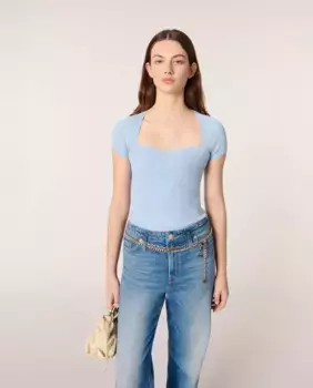 Женский топ из плотного трикотажа в рубчик Maje, голубой