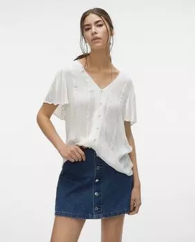 Женский топ на пуговицах с V-образным вырезом Vero Moda, белый