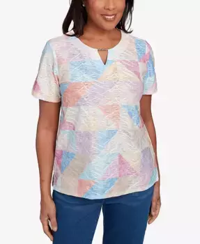 Женский топ с геометричным пэчворком и вырезом-"замочной скважиной" Alfred Dunner, мультиколор