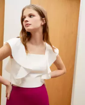 Женский топ с квадратным вырезом и оборками Green Coast, кремово-белый