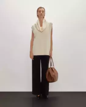 Женский жилет массивной вязки с v-образным вырезом Woman Limited El Corte Ingls, цвет 120 Crudo