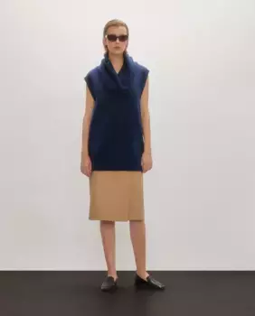 Женский жилет массивной вязки с v-образным вырезом Woman Limited El Corte Ingls, цвет 400 Azul