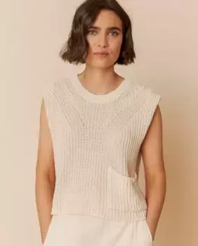 Женский жилет с круглым вырезом и английским швом Indi & Cold, цвет Crudo