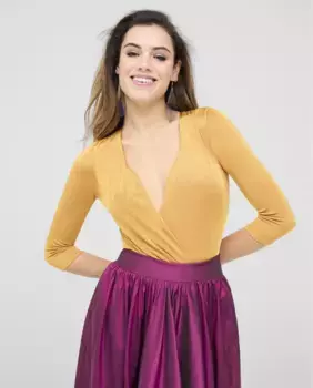 Женское боди с французскими рукавами и застежкой на кнопки Veneno en la piel, желтый