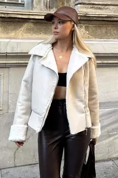 Женское двубортное пальто цвета экрю из мягкой искусственной кожи с меховым воротником на молнии Trend Alaat Stili