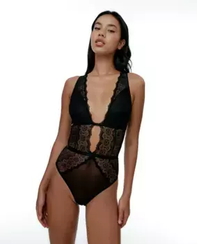 Женское кружевное боди с геометрическим вырезом на шее Black Limba, чёрный