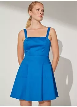 Женское мини-платье А-формы цвета индиго с прямым квадратным воротником на бретелях Fabrika