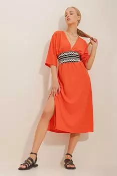 Женское оранжевое платье с v-образным вырезом и вышивкой на талии Trend Alaat Stili, оранжевый
