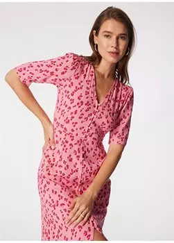 Женское платье миди цвета фуксии с V-образным вырезом и узором SPBF4SL-ELB5507 People By Fabrika