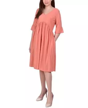 Женское платье в швейцарский горошек с короткими рукавами-колокольчиками NY Collection