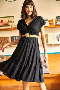 Женское вязаное гипюровое платье черного цвета на подкладке с соломенным поясом Olalook, черный