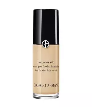 Жидкая основа Giorgio Armani Luminous Silk, Nr. 3, 18 ml
