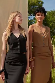 Жилет - Черный - Базовый Trendyol, черный