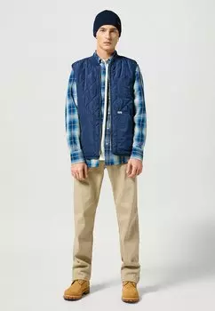 Жилет ELEVATED VEST Wrangler, синий