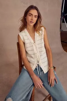 Жилет из хлопка, связанный крючком Mint Velvet, белый