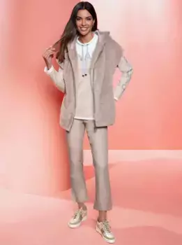 Жилет из искусственного меха Heine, цвет Sesam