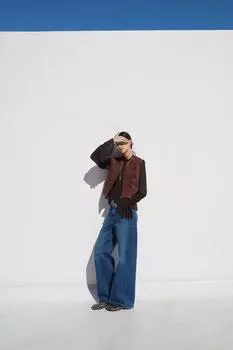 Жилет из искусственной замши с вышивкой ZARA, бордовый