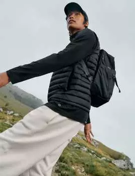 Жилет из перьев и пуха с защитой от штормов Marks & Spencer, черный