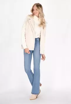 Жилет IZIA IZIA, белый