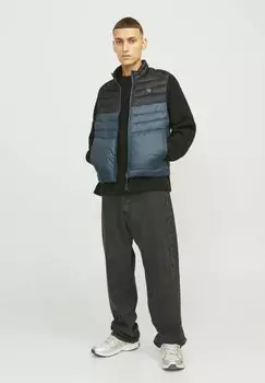 Жилет Jack & Jones, темно-зеленый