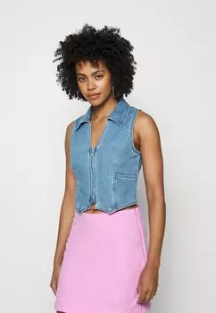 Жилет Levi's