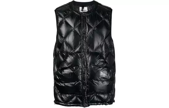 Жилет мужской черный And Wander