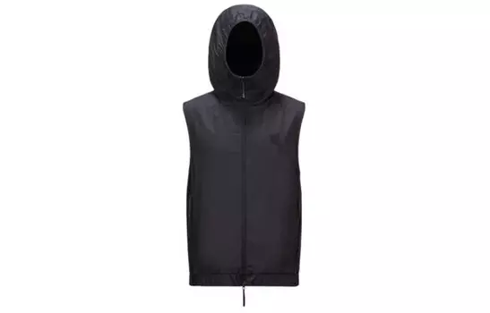 Жилет мужской черный Moncler