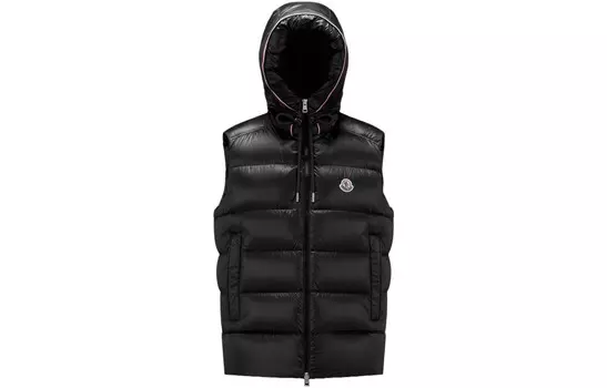 Жилет мужской черный Moncler