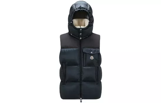 Жилет мужской черный Moncler