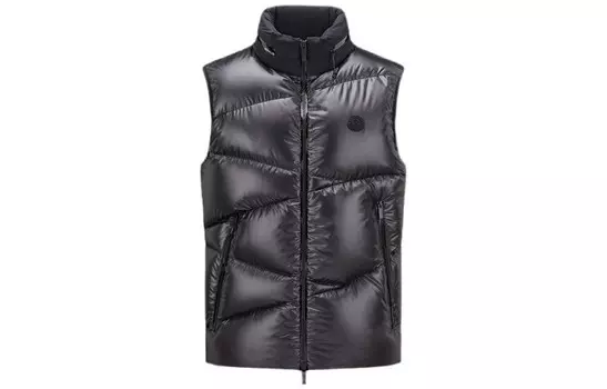 Жилет мужской черный Moncler