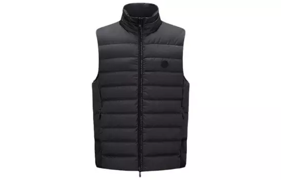 Жилет мужской черный Moncler