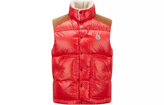 Жилет мужской красный Moncler