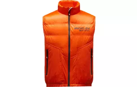 Жилет мужской ярко-оранжевый Moncler