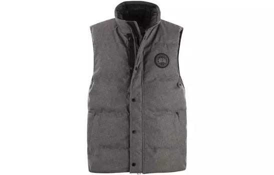 Жилет мужской серый Canada Goose