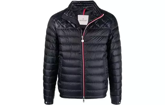 Жилет мужской темно-синий Moncler