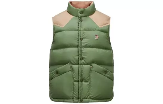 Жилет мужской травяно-зеленый Moncler