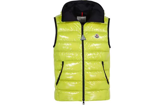 Жилет мужской желтый Moncler