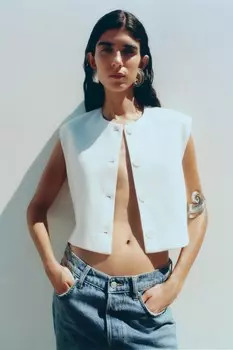 Жилет на пуговицах ZARA, экрю