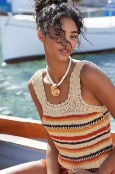 Жилет с квадратным вырезом, связанный крючком Friends Like These, синий